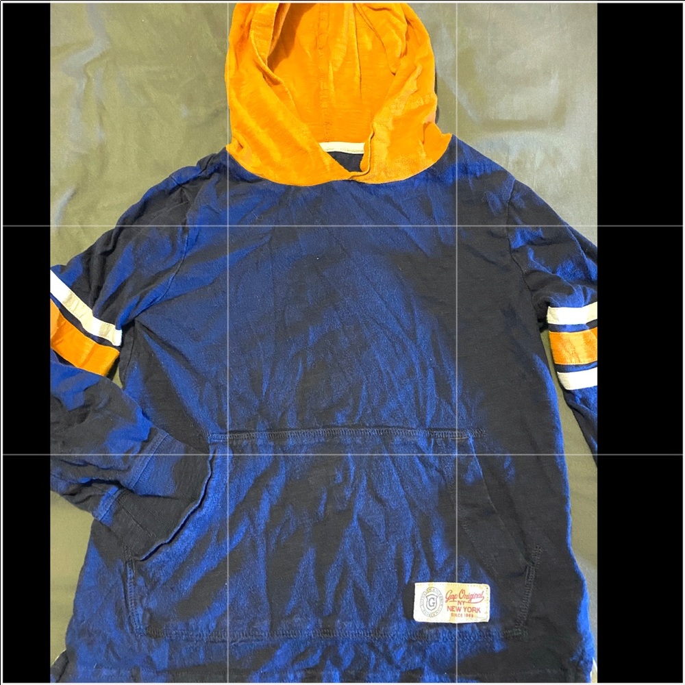 Gap long sleeve hooded shirt